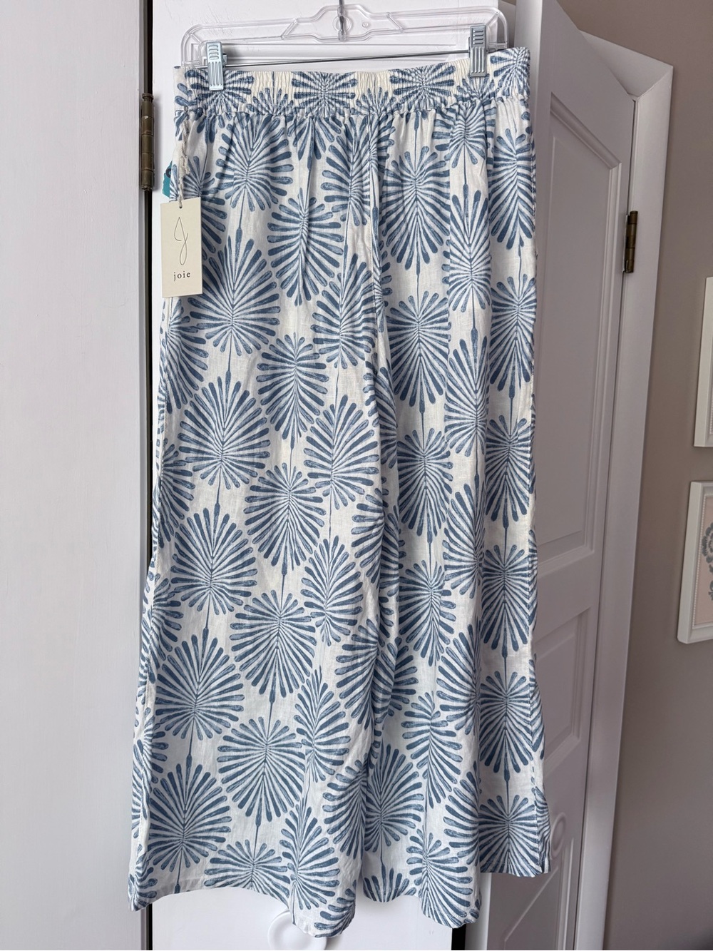 Joie 100% Linen Palm Print Wide Leg Pants Blue White Size L NWT - Picture 2 of 3